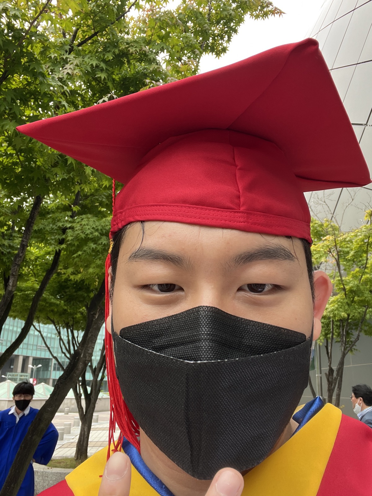 뉴욕 주립대 졸업